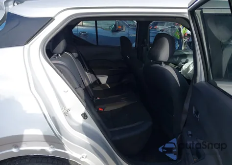 2020 Nissan Kicks Sv z USA, uszkodzony, nr VIN 3N1CP5CV7LL509798